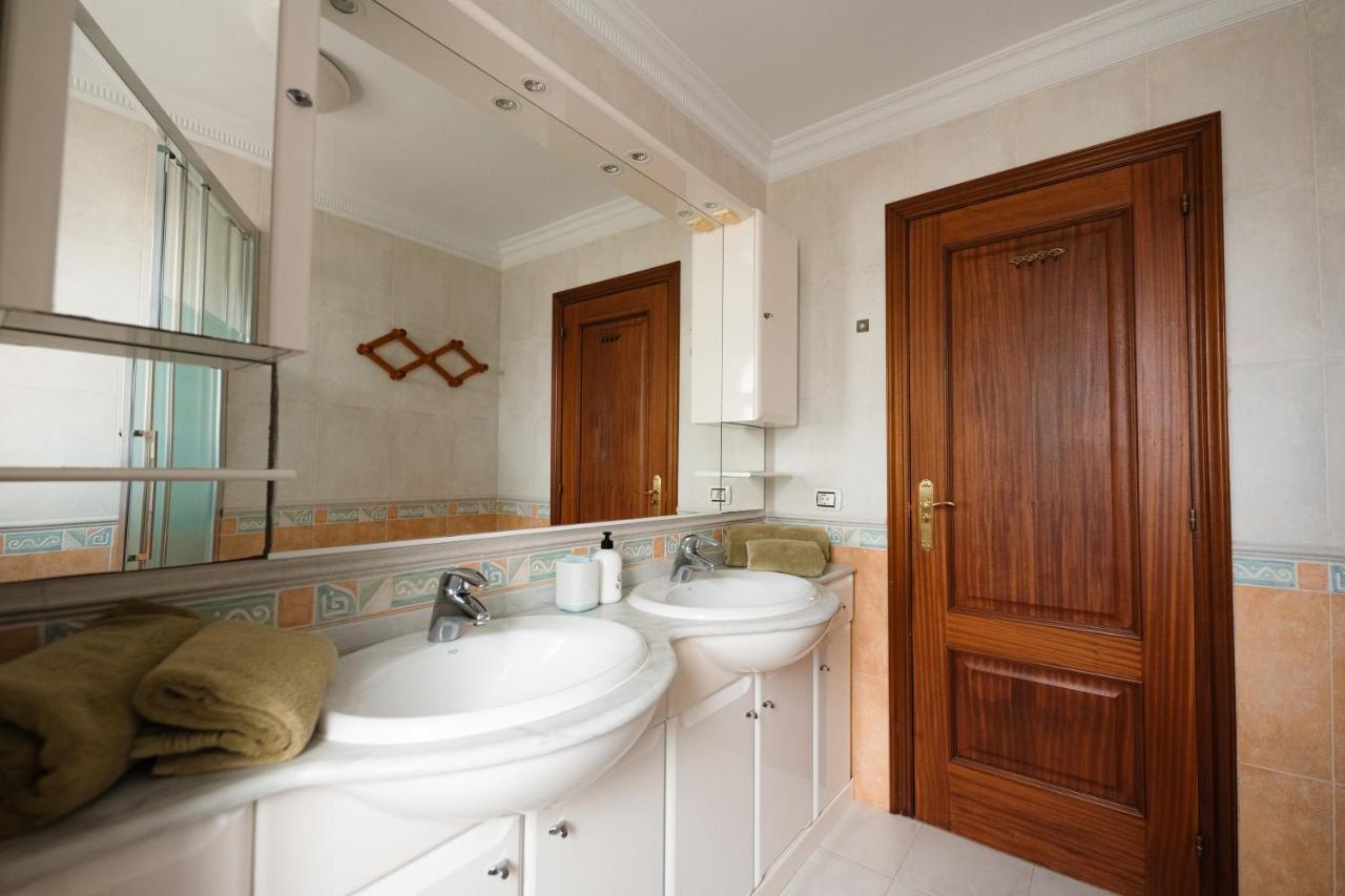Villa Faya On The First Ocean Line With New Heated Pool Los Cristianos  Eksteriør billede