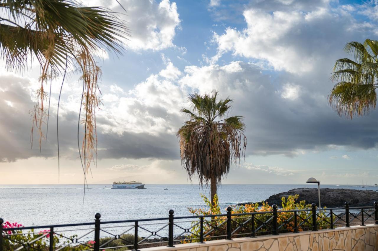 Villa Faya On The First Ocean Line With New Heated Pool Los Cristianos  Eksteriør billede