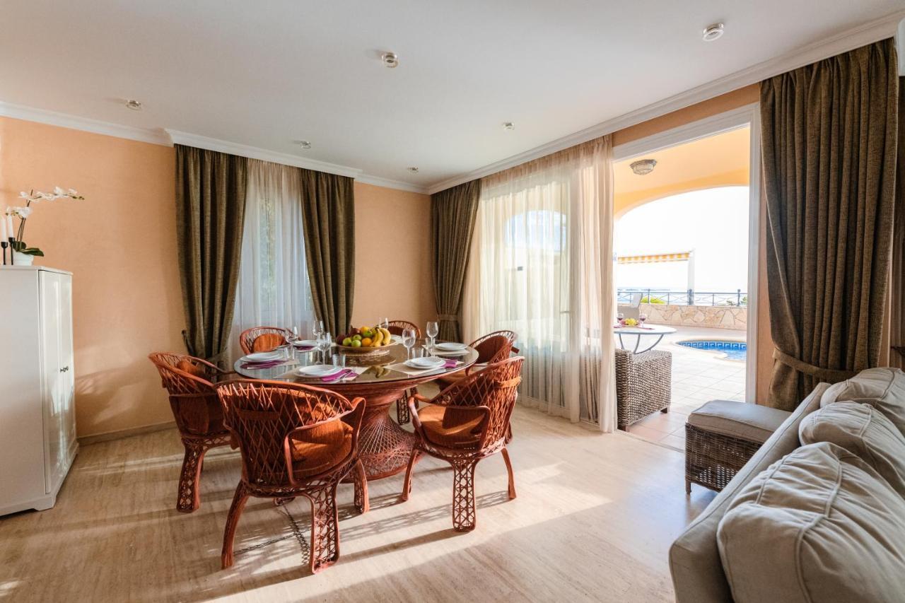 Villa Faya On The First Ocean Line With New Heated Pool Los Cristianos  Eksteriør billede